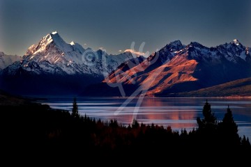 NEW ZEALAND Mount Cook